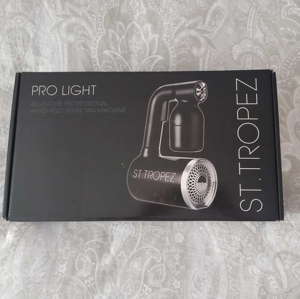 SOLD*** St Tropez Pro Light spray tan machine - Picture 3 of 8